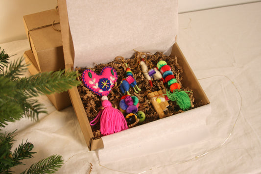 Boîte de décorations de Noël "Lama"
