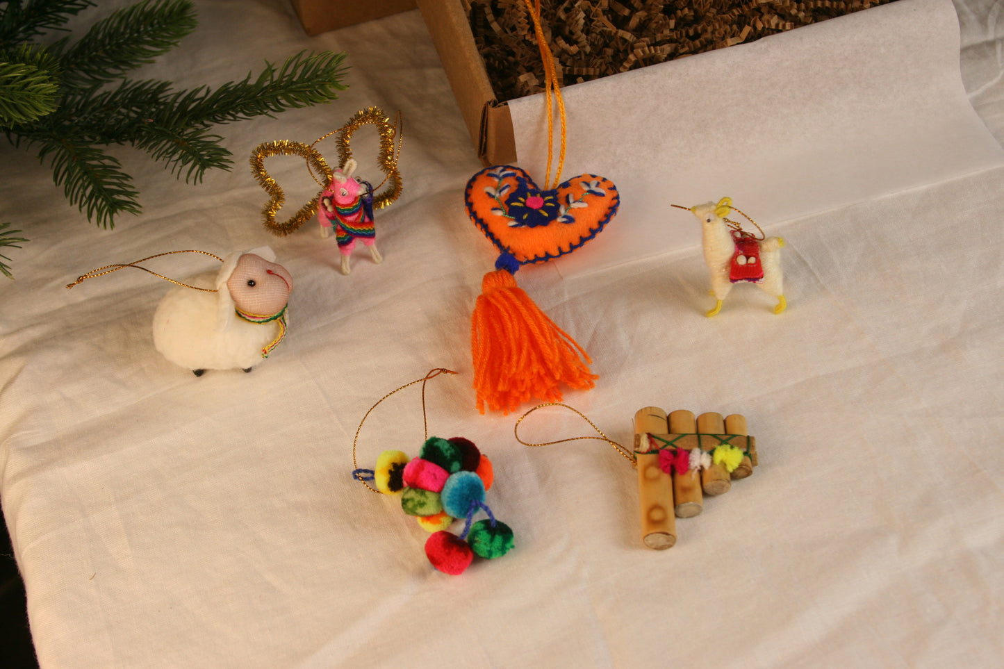 Boîte de décorations de Noël "Mouton"